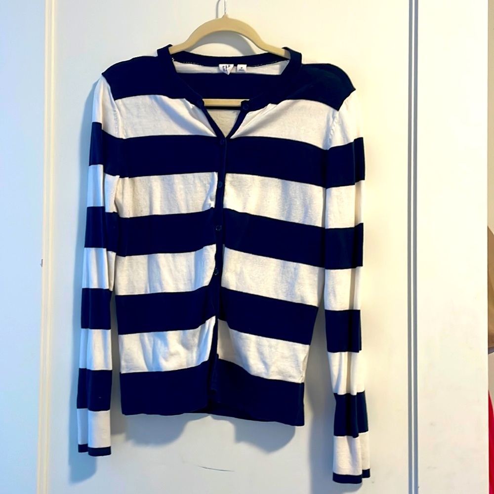 Gap cardigan